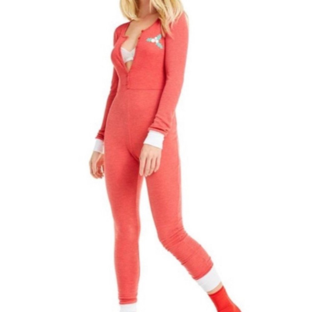 WILDFOX Red Long Sleeve Thermal Longjohn Holiday Holly Spring "FOXY" Onesie PJs